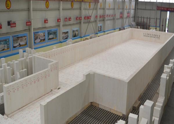 Gaz de Natrual fondant le four 100tpd en verre industriel à chaux sodée