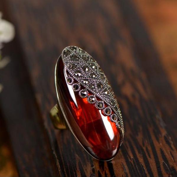 Vintage Sterling Silver Ring with Oval Red Cubic Zirconia and Marcasite(R12283RED)