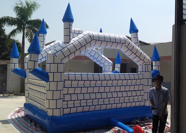 Attractive 5L X 5W X 4H Large Inflatable Jumping Castle Fire Retardant