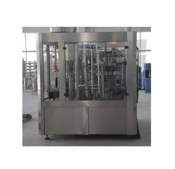 Máquina de enchimento de água mineral em garrafas de PET 6000b/h para lavagem
