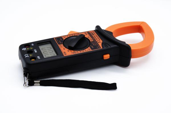 DM6266 Digital Clamp Multimeter Manual Ranging With 50mm Clamp Jaw