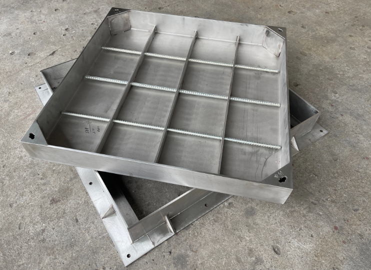 Custom Size 304/316 Durable Stainless Steel Linear Drain Trench Grate Channel Modern Outdoor Swimming Pool Anti-Corrosion