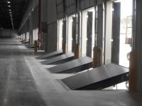 Cylindre hydraulique logistique silencieux de structure métallique de niveleur d'embarcadère de parc