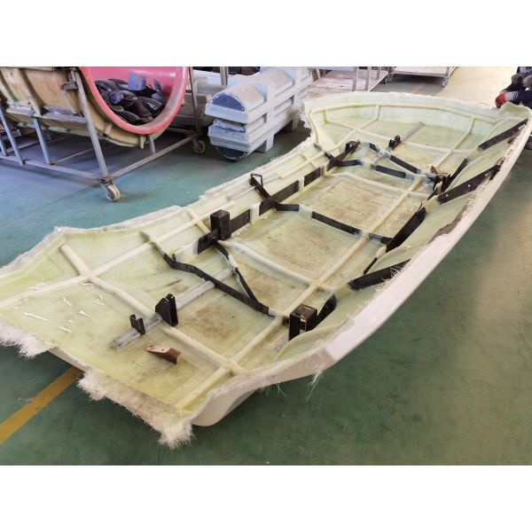 High Durability Fiberglass Truck Body Panel Lightweight Easy Installation Ideal for Fleet Maintenance and Replacement