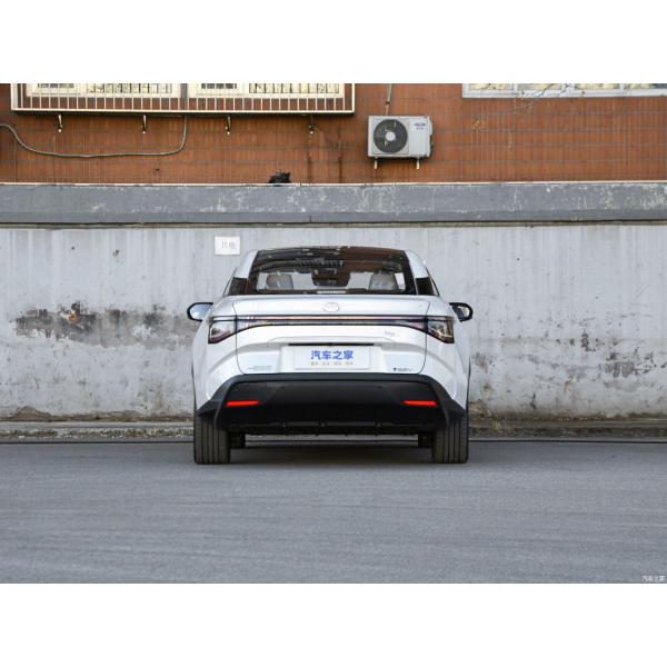 Online/Local After-sales Service Toyota Bz3 2023 616km Long-Range Electric Sedan