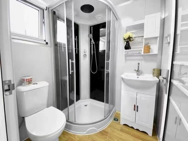 40ft Foldable Mobile Expandable Container Home Q235 / Q345 Light Steel Frame