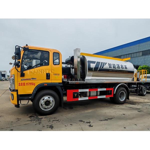 HOWO Асфальтораспыляющее оборудование грузовики 4х2 160 л.с. Интеллектуальный битум распылитель для продажи