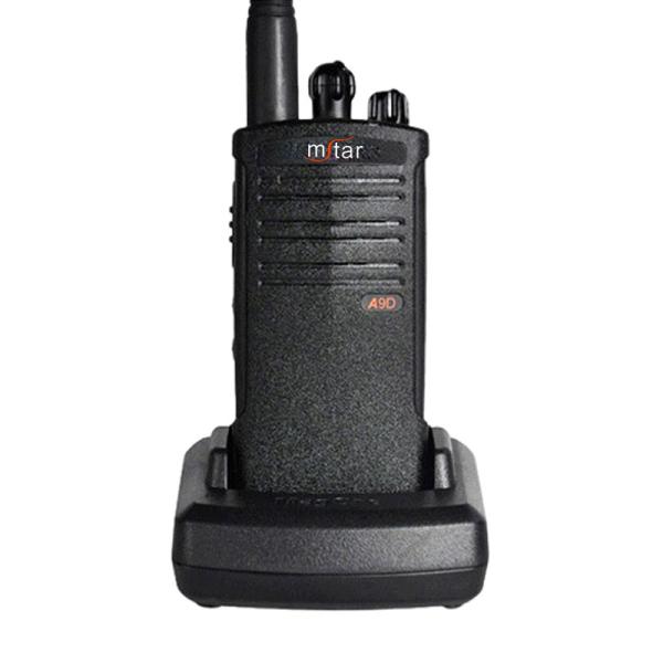 Radio numérique bidirectionnelle A9D IP54 étanche à l'eau et à la poussière commutation numérique analogique longue portée walkie-talkie