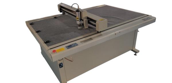 1500*900mm Cutting Area KAEMI M2 Template Sheet Cutting Machine for POM Cutting Materials