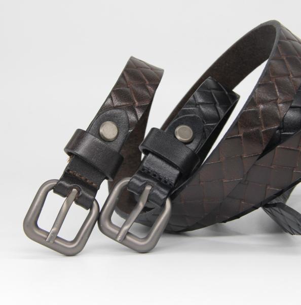 Ladies Genuine Leather Skinny Belt Embossing Fake Braiding Pattern