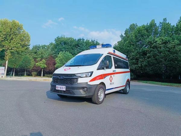 Carro de ambulância de emergência de 85 kW com acessórios completos