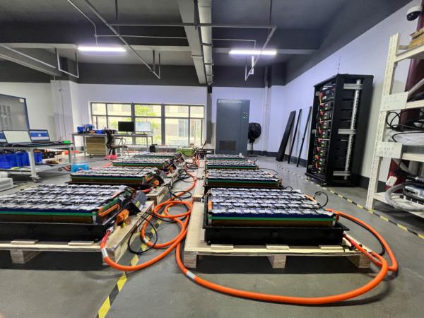 576V 537V 512V 100kWh 200kWh Ev Battery Pack For Construction Agricultural Mining