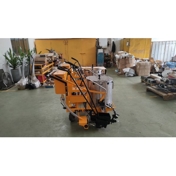 Hand Push Thermoplastic Road Marking Machine Screed Type Road Line Marking Equipment