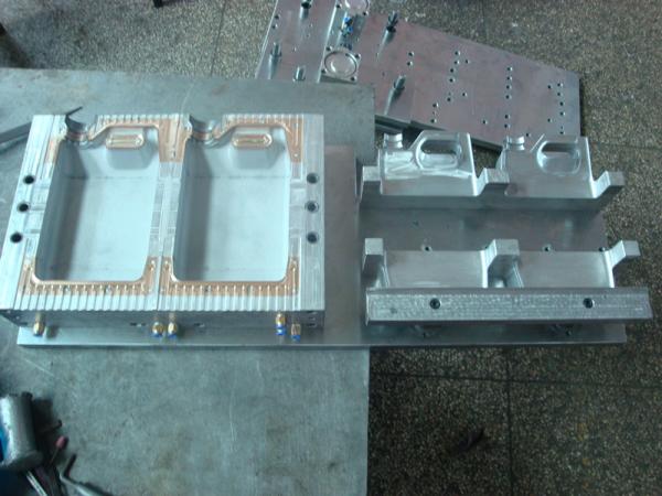 HDPE detergent container injection blow molding machine Automatic