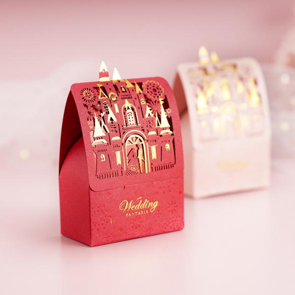 Cajas de favoritas de la boda del castillo de Fantasia estilo europeo Cajas de dulces huecas Decoración romántica de la boda