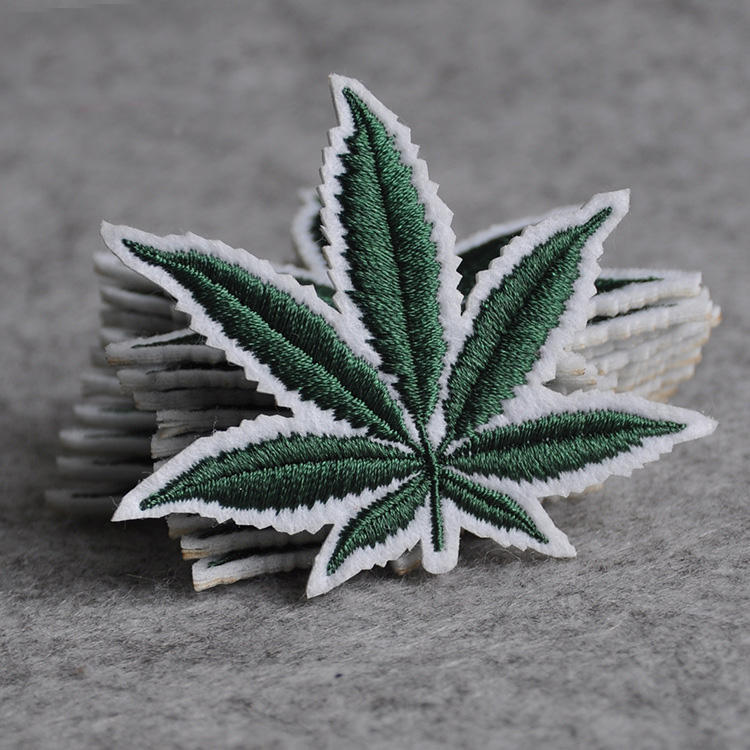 Newest Design Custom Leaf Pattern Embroidery Patch for Clothes Decoration
