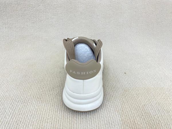 Lightweight Stylish Sneakers For Women OEM ODM Most Comfortable Fashion Sneakers