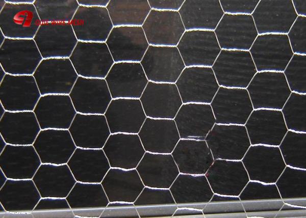 Weaving Hexagonal Wire Mesh Hexagonal Livestock Wire Netting With Hexagon Holes For Chicken Duck Goose