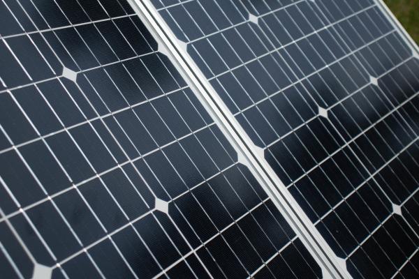 120W 200W Outdoor Solar Foldable Solar Panels , Portable Folding Solar Panels For Camping
