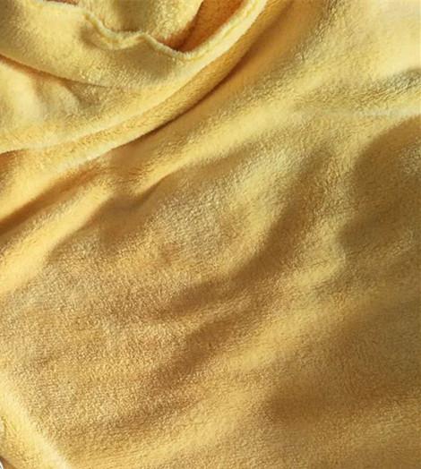 150cm Width 550gsm Microfiber Cleaning Cloth Yellow Coral Fleece 150D / 144F
