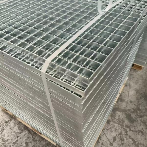 Riveted Steel Gratings: Traditional, Reliable, and Sturdy Design