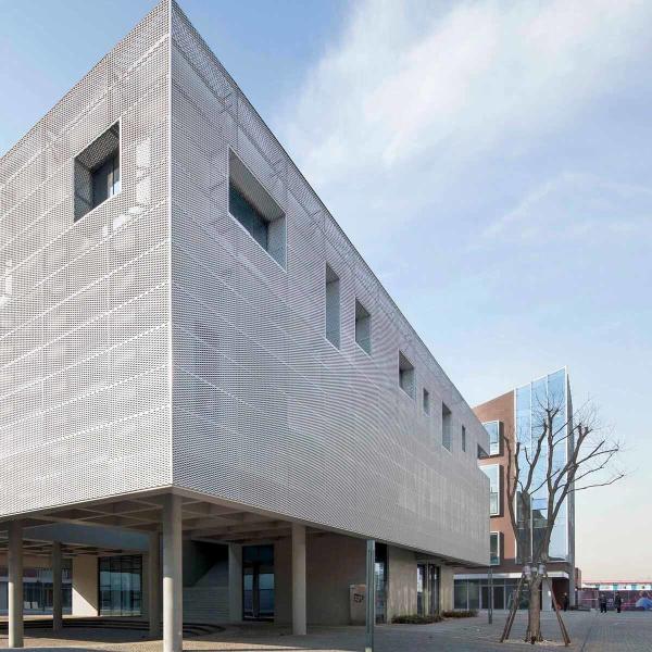 Aluminum Cladding Expanded Metal Mesh Panels 2.35mm Thick Powder Coated