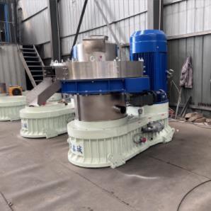 XGJ560 Wood Fuel Pellet Making Machine 132kw Pellet Mill For Wood