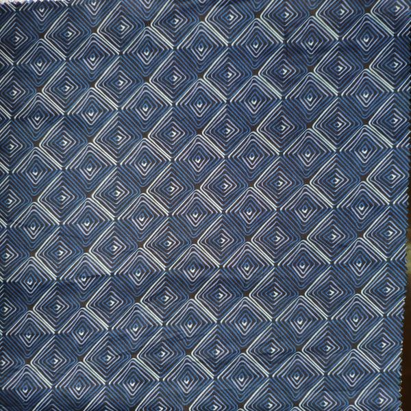 Fashion Printing Fabrics Density 165X105 Floral Apparel Fabric For Shirts and Dresses