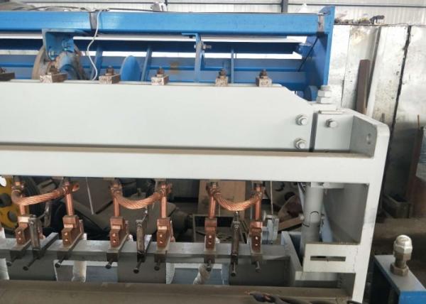 Floor Warming Mesh Automatic Chain Link Fence Machine , Modular Welded Wire Mesh Machine