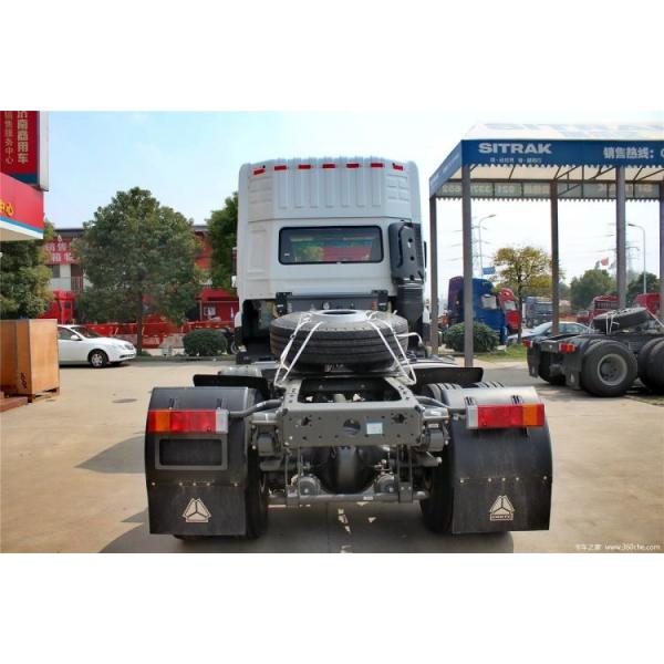 ACC Cruise Control Sinotruk Steyr D7B 380HP 4X2 Traction Truck Head 6.21*2.496*3.875M