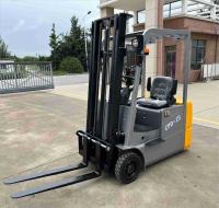 2000kg 4409lb 4500mm 3 wheel electric forklift with 3 Stages Mast for outdoor or indoor use