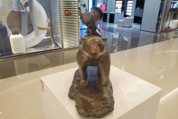 Decorative Home Indoor Small Bronze Sculpture 0.5m Length