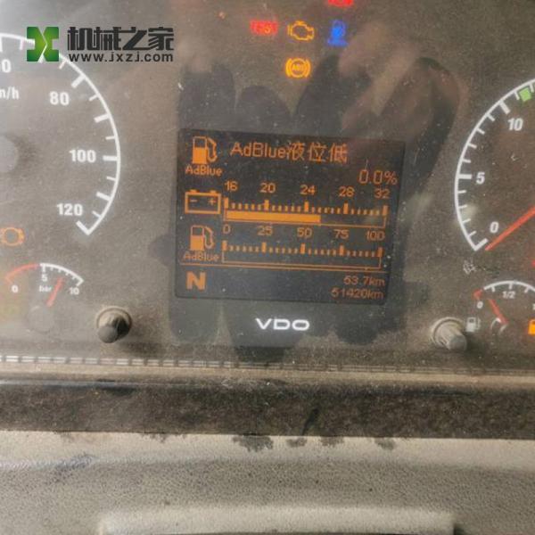 Le camion utilisé par XCMG de QY40KC tend le cou la grue mobile de camion d'occasion 35 tonnes