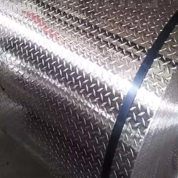 Checkered Embossing Aluminum Plate H12 3105 5052 Diamond Sheet Alloy For Boat Lift