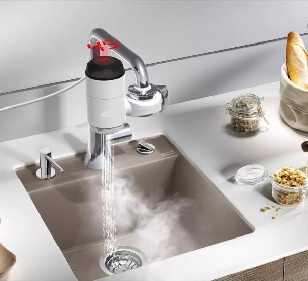 Água imediata quente imediata Heater Tap For Kitchen IPX4 do torneira 220V do dissipador do ABS