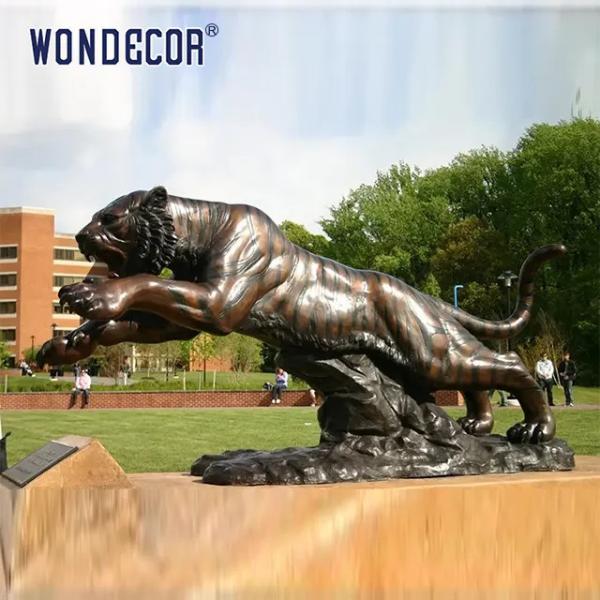 В натуральную величину ручной работы бронзовое украшение школы скульптуры тигра