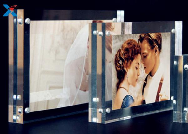5*7'' Magnetic Acrylic Photo Frame Silk Screen Printing With Single / Double Sided