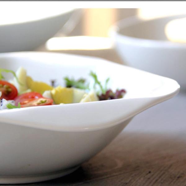 Hotels Minimalist Porcelain Wide Rim Pasta Bowl Heat Resistance ODM