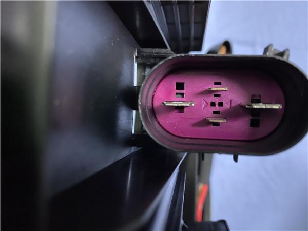 8W0959455 B9 Audi Radiator Fan With Brushless Motor