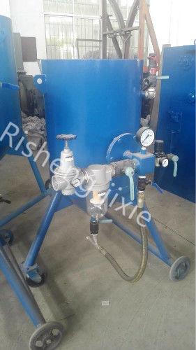 Pressure Industrial Sand Blasting Machine , Manual / Electric Sandblaster