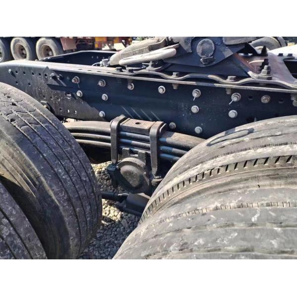 Tête de tracteur d'occasion Chine camion 10 roues Foton GTL 510hp puissant camion tracteur avec couchette lourd-travail