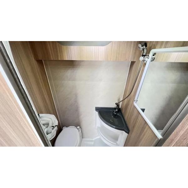 Инвертора трейлера 3000W перемещения 2-6 человек трейлер туриста облегченного самый небольшой
