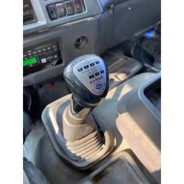 ISUZU Cargo Truck Second Hand Box Type Truck Fast Gearbox 9.6m Length