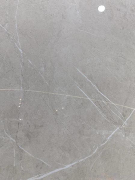 Carreaux beige résistant aux rayures de qualité AAA et carreaux de porcelaine vernis poli pour le salon