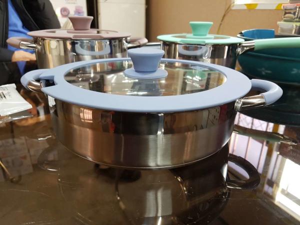 30g / S Low Pressure Overmolding Machine , Adjusted Cable Overmolding Machine