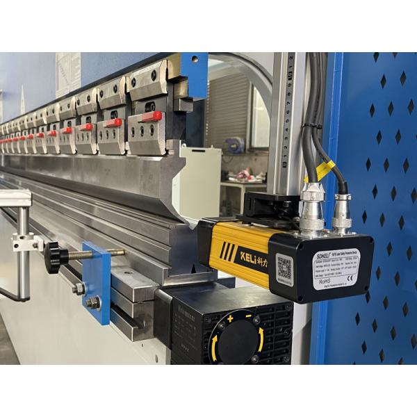 High Accuracy DA66T 8+1 AXIS Hudraulic Press Brakes CNC 110T 3200MM