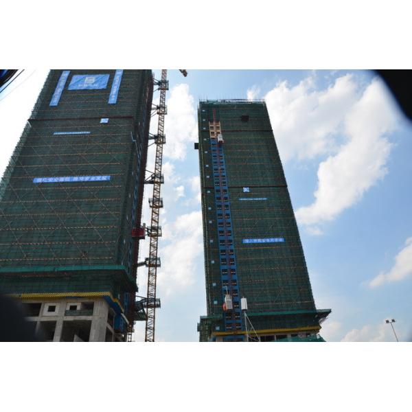 SC200/200 Double Cage Building Construction Hoist Lift CE Certification •	Frequency conversion control  Heavy duty load capacity