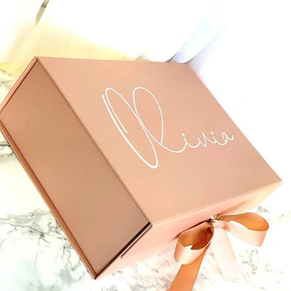 luxury Foldable Gament Apparel Packaging Box Sliver Foil Stamping