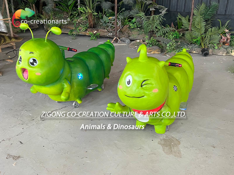 Детский аниматоронный скутер Caterpillar на заказ для Plaza