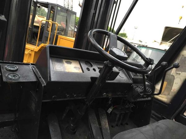 2 Stages Used Tcm Diesel Operated Forklift FD250 Isuzu Engine Ce Passed